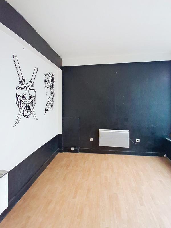 Local commercial - 21 m² - 1 pièce