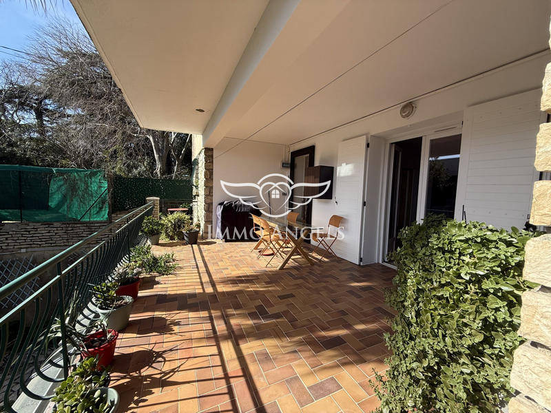 Appartement - 98 m² - 4 pièces