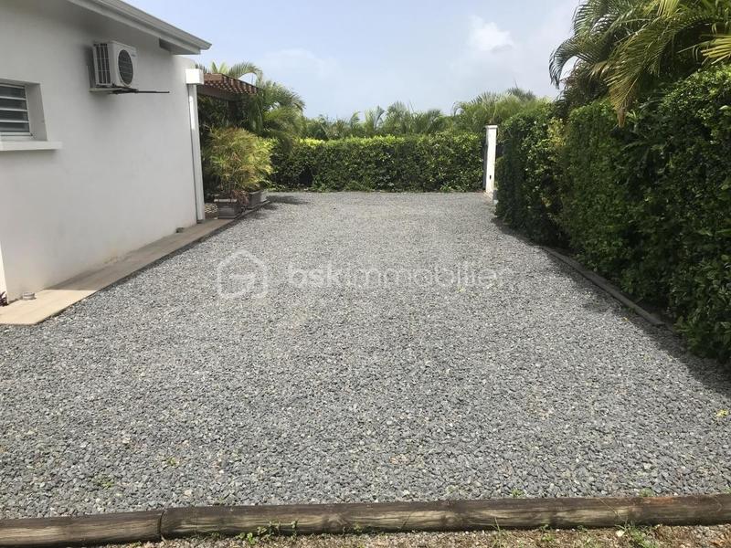 Villa - 143 m² - 5 pièces