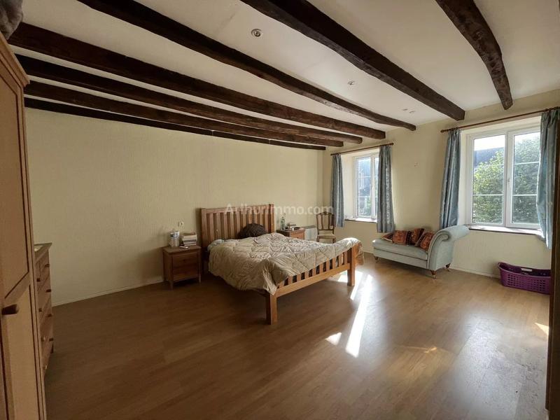 Maison - 179 m² - 6 pièces