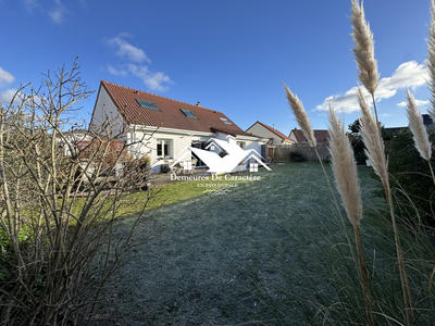 Maison - 99 m² - 4 pièces