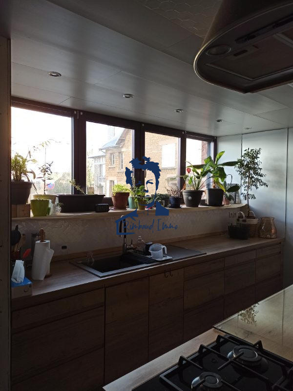 Local d'activités - 326 m²