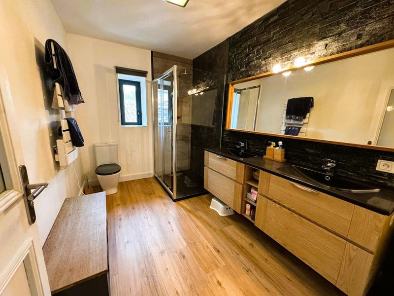 Maison - 160 m² - 5 pièces