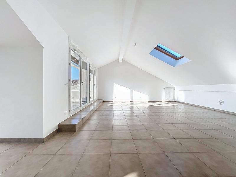 Appartement - 122 m² - 4 pièces