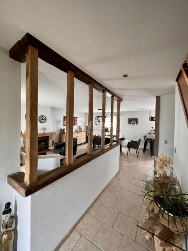 Pavillon - 133 m² - 6 pièces