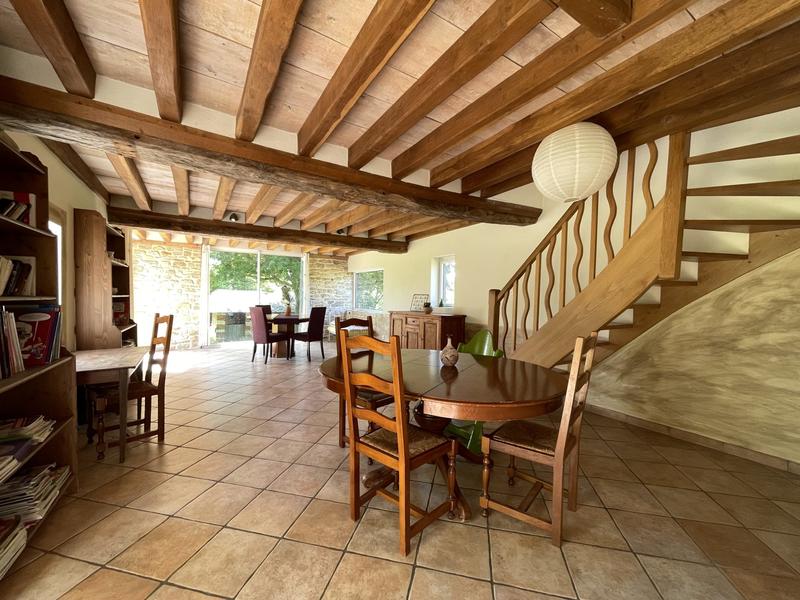 Maison ancienne - 204 m² - 10 pièces