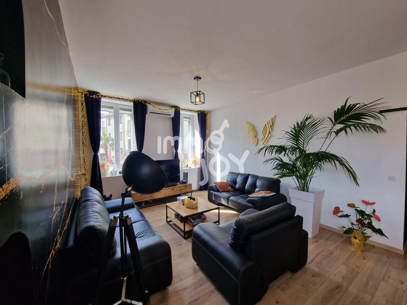 Maison de village - 226 m² - 7 pièces