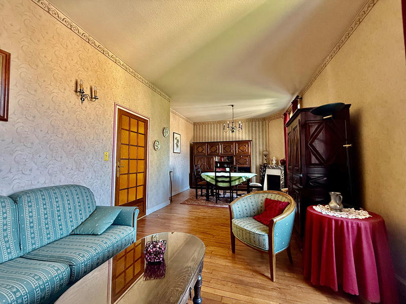 Maison - 120 m² - 7 pièces