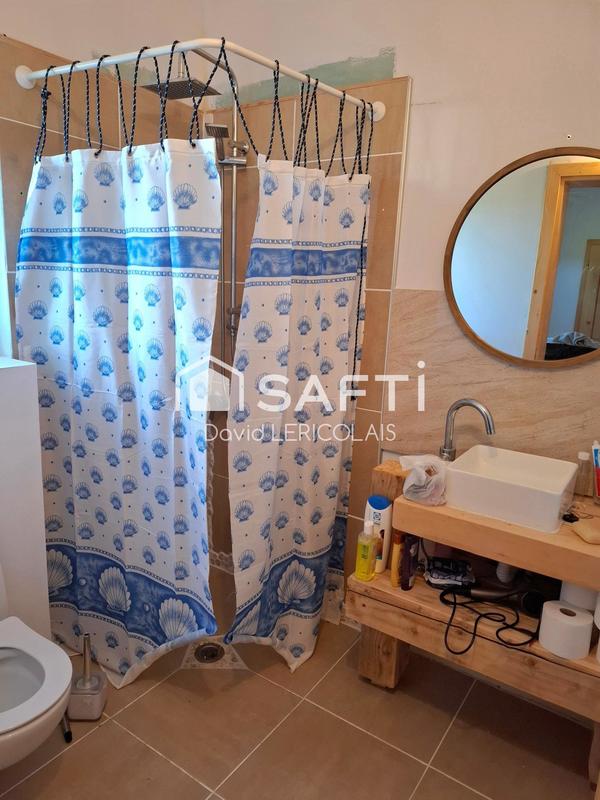 Maison - 90 m² - 5 pièces