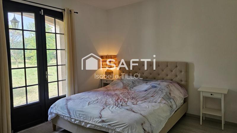 Maison - 194 m² - 6 pièces