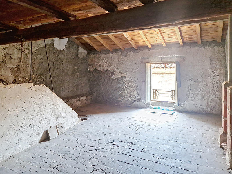 Maison - 233 m² - 6 pièces