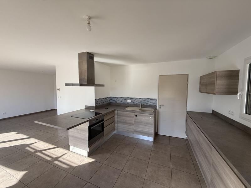 Villa - 93 m² - 4 pièces