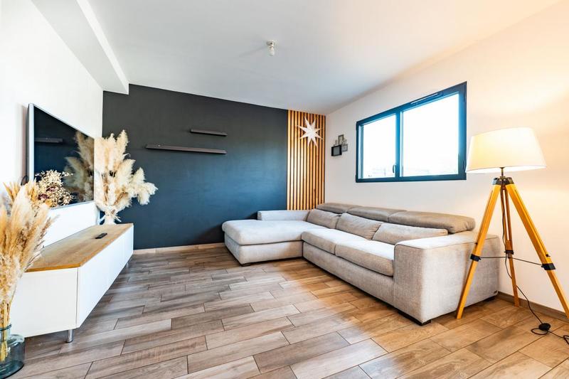 Maison - 82 m² - 4 pièces