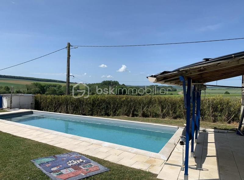 Maison traditionnelle - 103 m² - 3 pièces