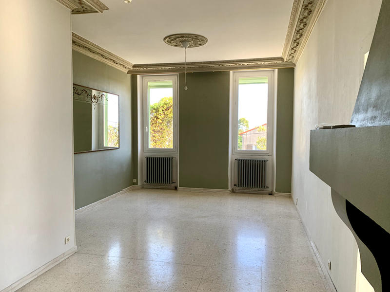 Maison - 150 m² - 9 pièces