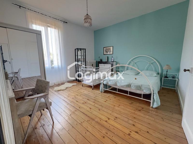 Maison - 190 m² - 7 pièces