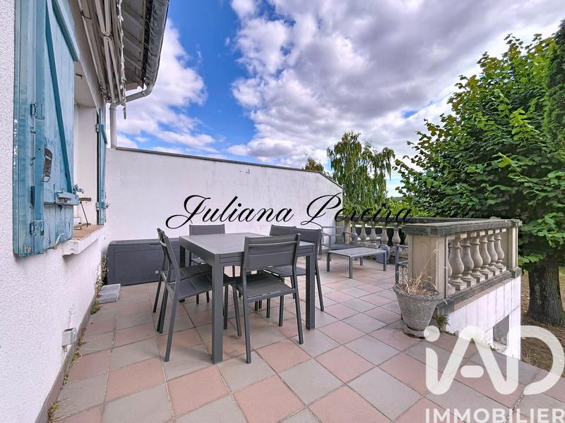 Maison - 142 m² - 7 pièces