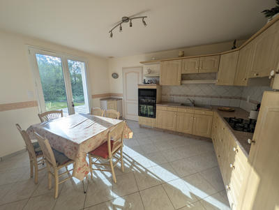 Maison - 102 m² - 4 pièces