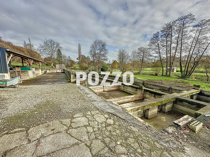 Maison - 268 m² - 9 pièces