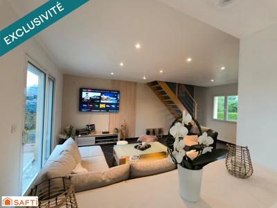 Maison - 120 m² - 6 pièces