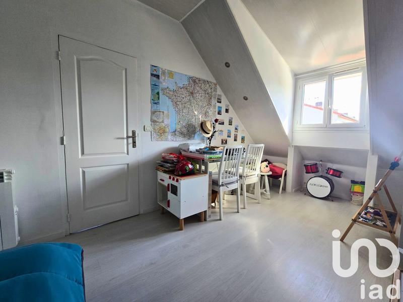 Maison - 80 m² - 5 pièces