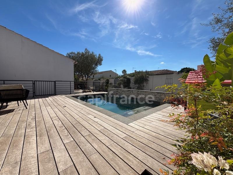 Maison - 160 m² - 5 pièces