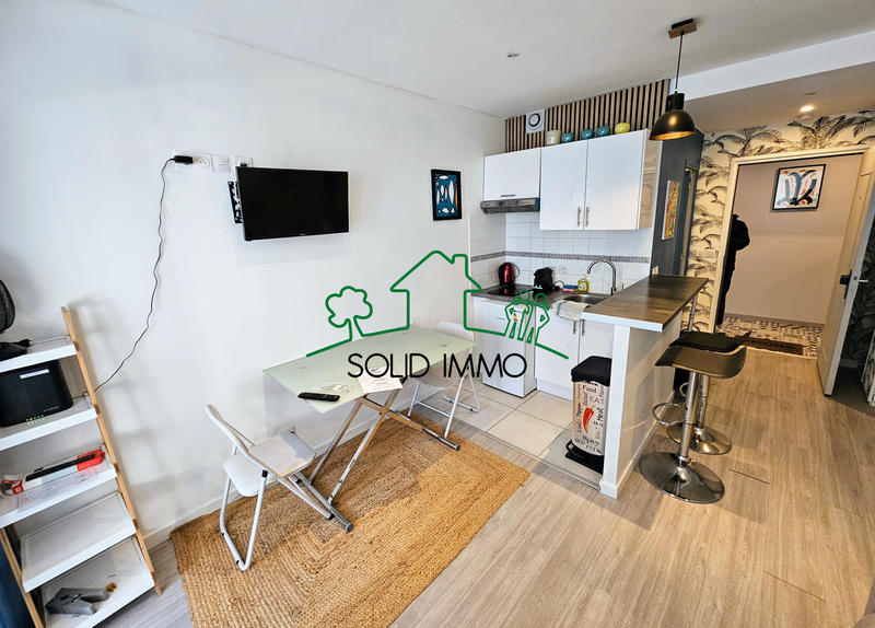 Immeuble - 160 m² - 8 pièces