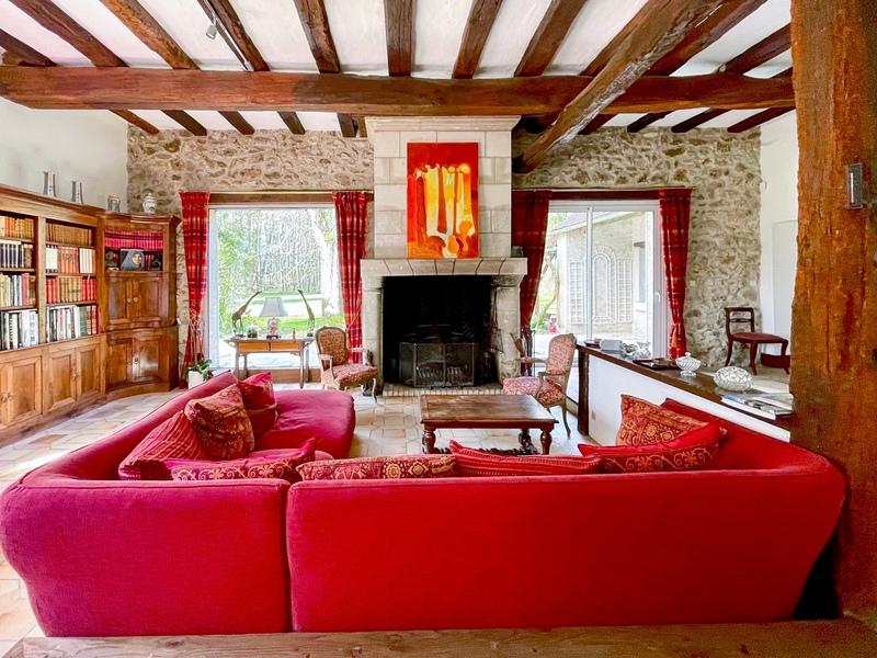 Longère - 385 m² - 11 pièces