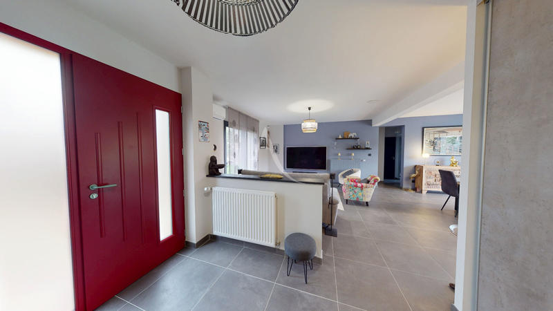 Maison - 151 m² - 5 pièces