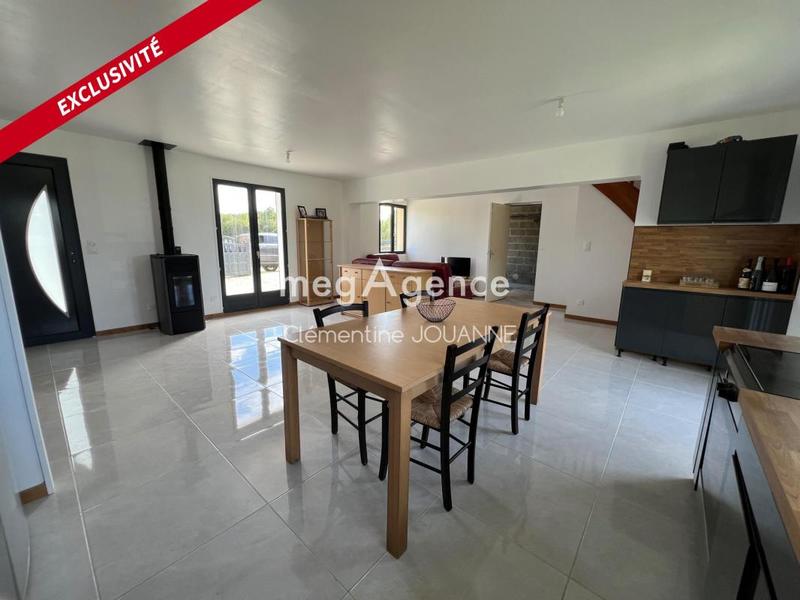 Maison traditionnelle - 83 m² - 3 pièces