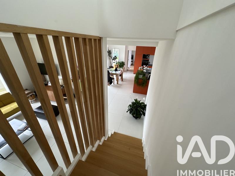 Maison - 131 m² - 6 pièces