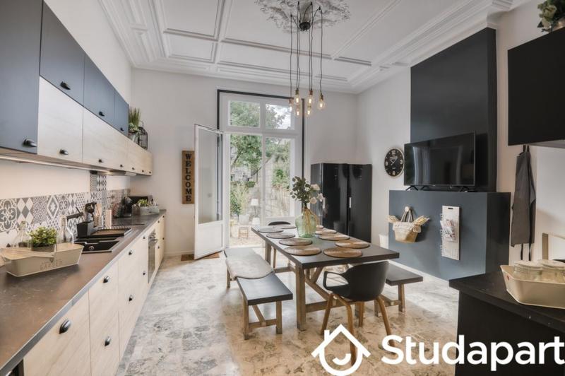 Chambre - 15 m² - 1 pièce