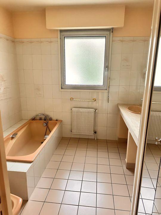 Maison d'architecte - 202 m² - 8 pièces