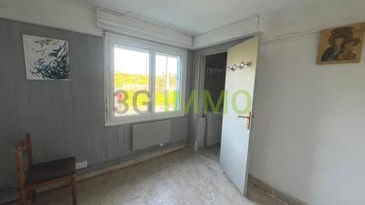 Maison - 135 m² - 9 pièces