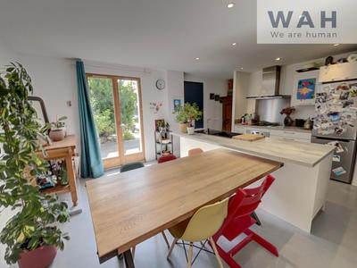 Maison - 95 m² - 4 pièces