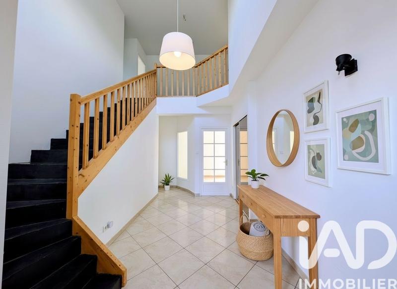 Maison - 140 m² - 6 pièces