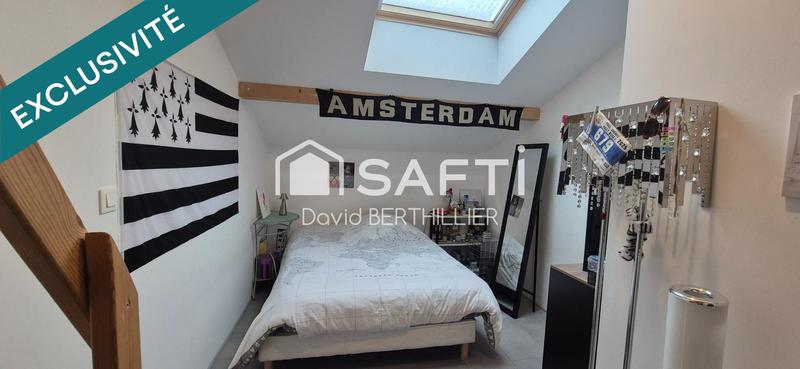 Maison - 250 m² - 10 pièces