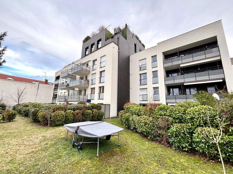 Appartement - 60 m² - 3 pièces