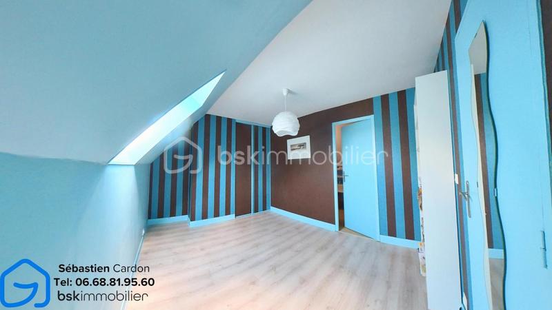 Pavillon - 93 m² - 5 pièces