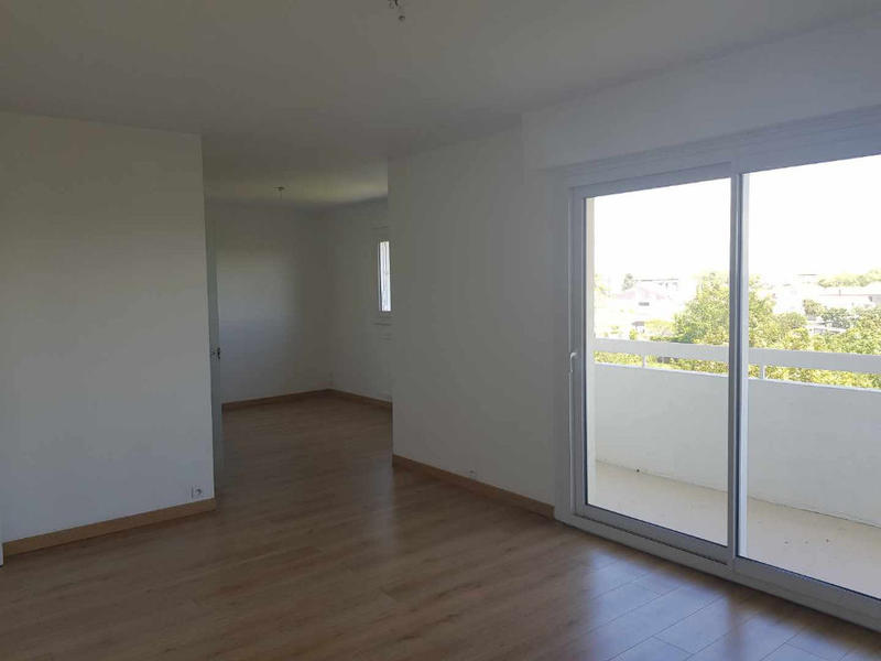 Appartement - 92 m² - 4 pièces