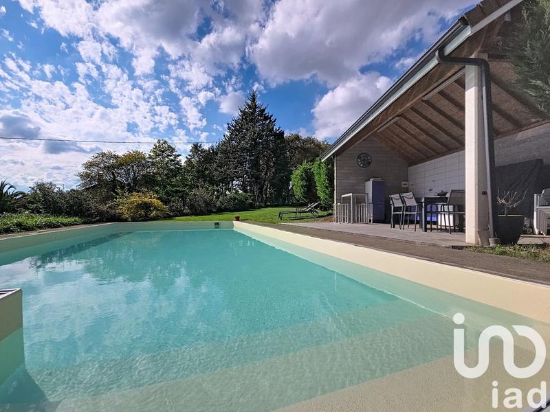 Maison - 128 m² - 6 pièces