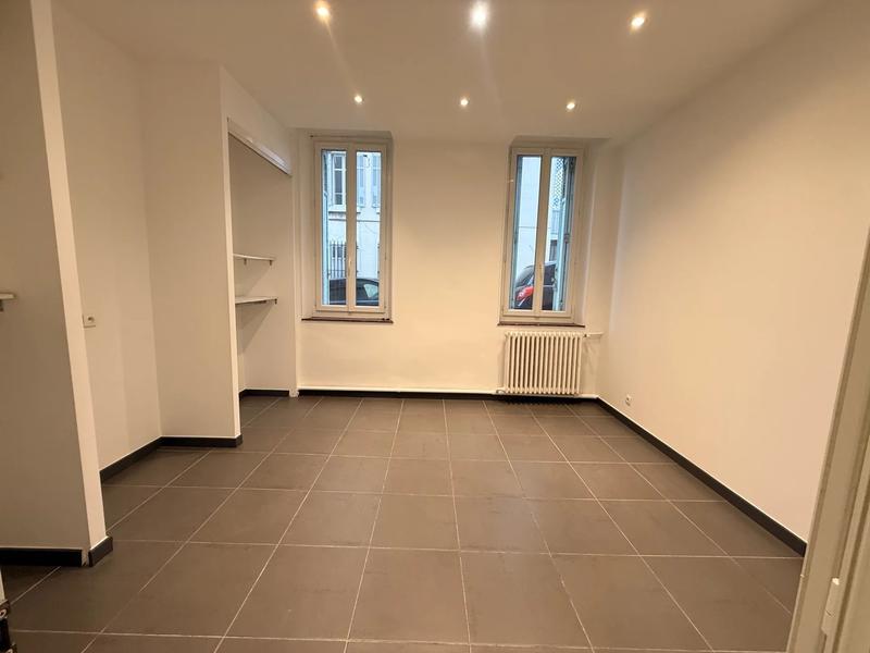 Appartement - 82 m² - 3 pièces