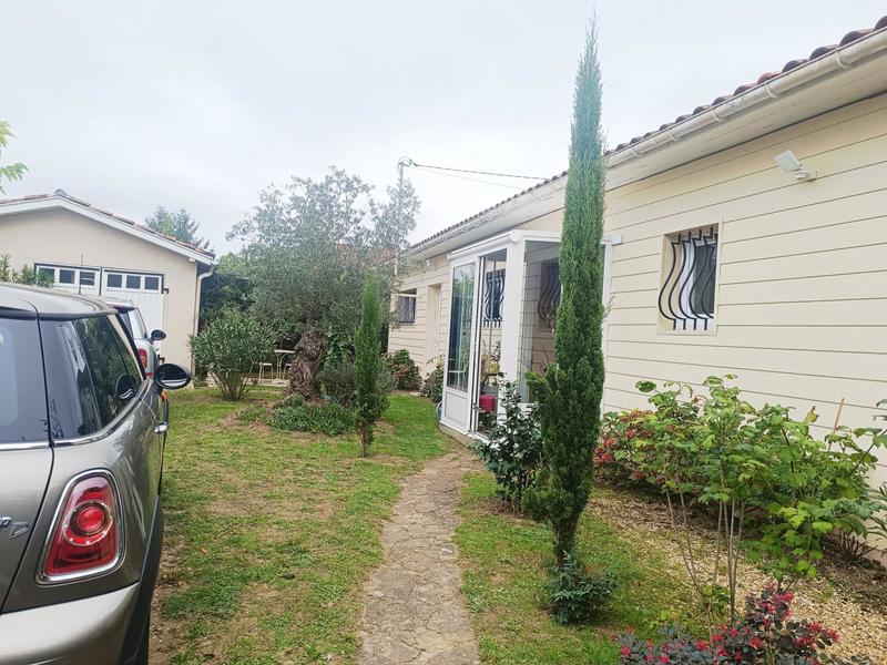 Maison - 100 m² - 6 pièces