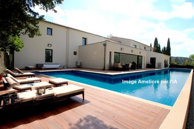 Propriété - 450 m² - 10 pièces