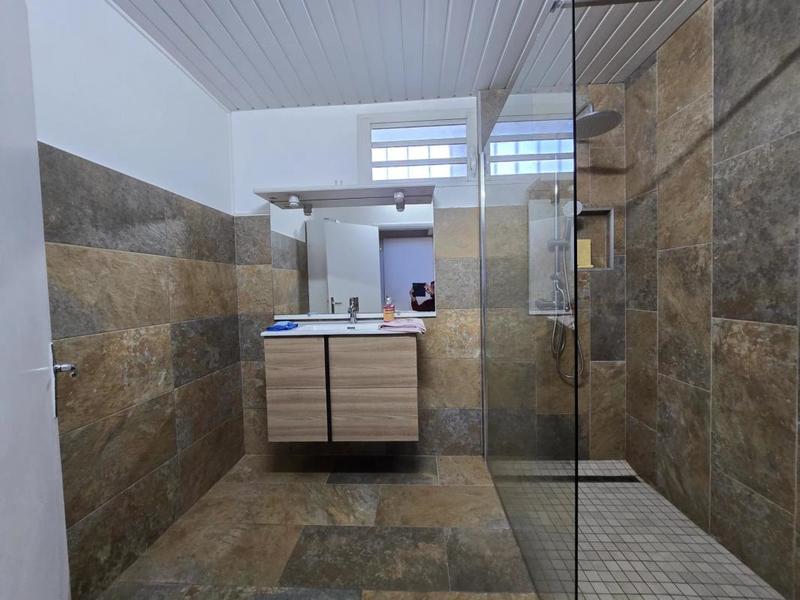 Maison - 160 m² - 8 pièces