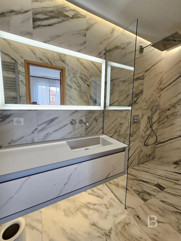 Appartement - 121 m² - 4 pièces