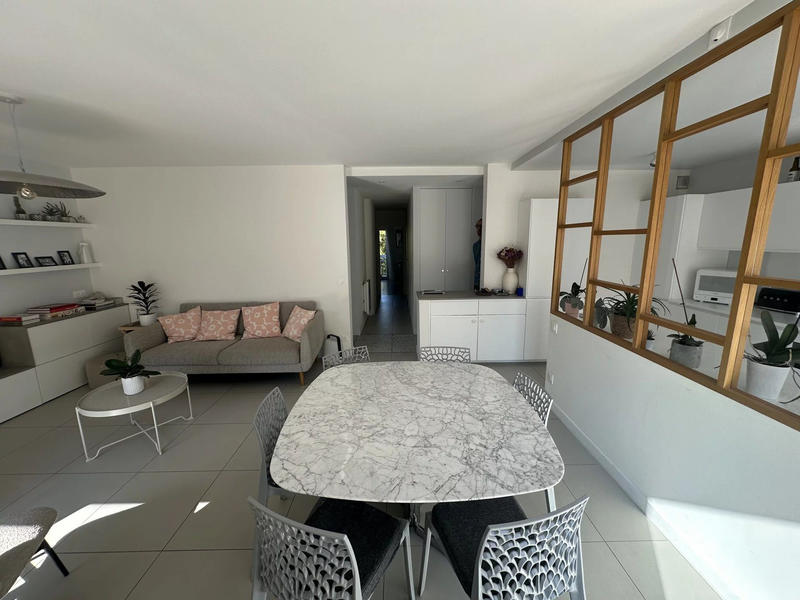 Appartement - 95 m² - 4 pièces