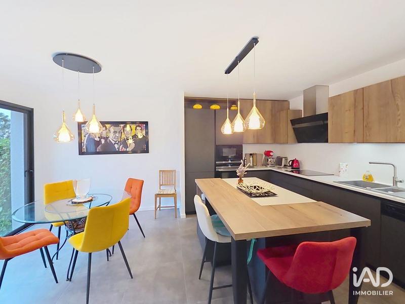 Maison - 103 m² - 4 pièces