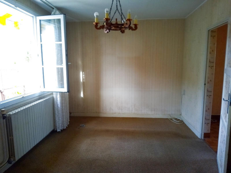 Maison - 80 m² - 5 pièces