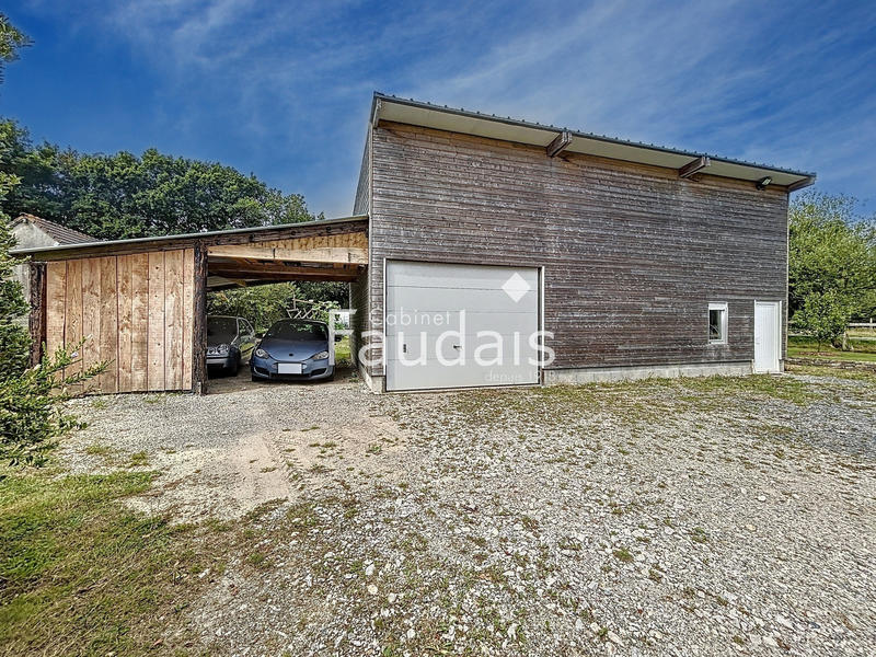 Maison - 138 m² - 7 pièces